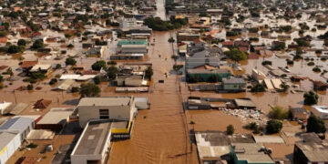 Grupo Atlantis faz parceria com Baly Energy Drink para enviar água tratada ao Rio Grande do Sul