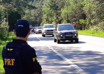 Feriado prolongado de Corpus Christi terá aumento no fluxo de veículos nas rodovias federais de Santa Catarina